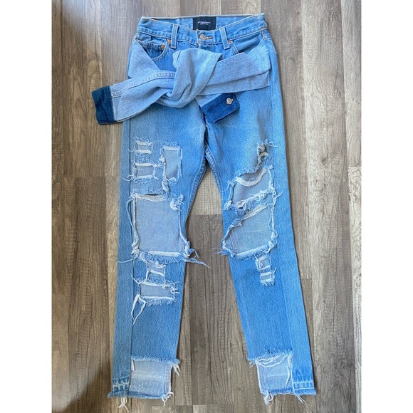 After Party x Nasty Gal Denim Distressed Jeans - Picture 2 of 4